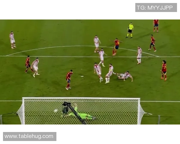 西班牙国家队在世界杯预选赛中的战术灵活性与球队表现分析