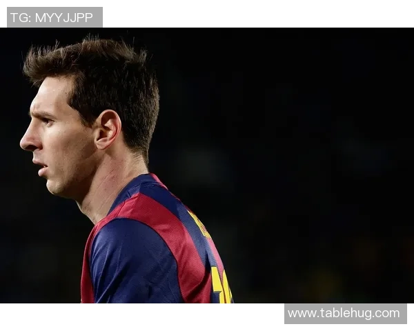 姓拉的足球明星宣布退役引发球迷热议与怀念的情感潮涌现